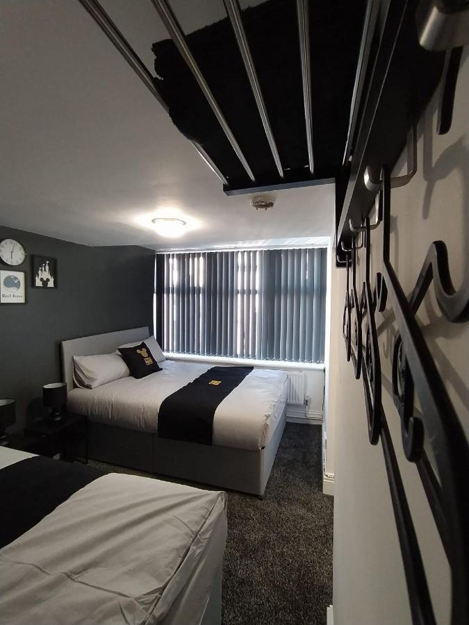Black Ocean Holiday Apartments แบล็คพูล ภายนอก รูปภาพ