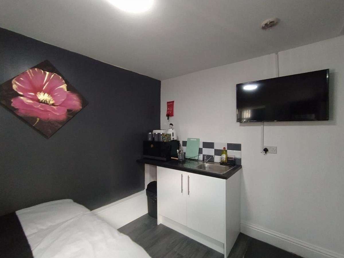 Black Ocean Holiday Apartments แบล็คพูล ภายนอก รูปภาพ