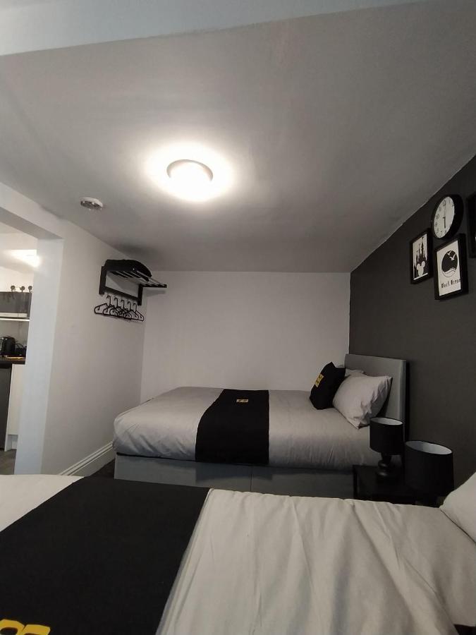 Black Ocean Holiday Apartments แบล็คพูล ภายนอก รูปภาพ