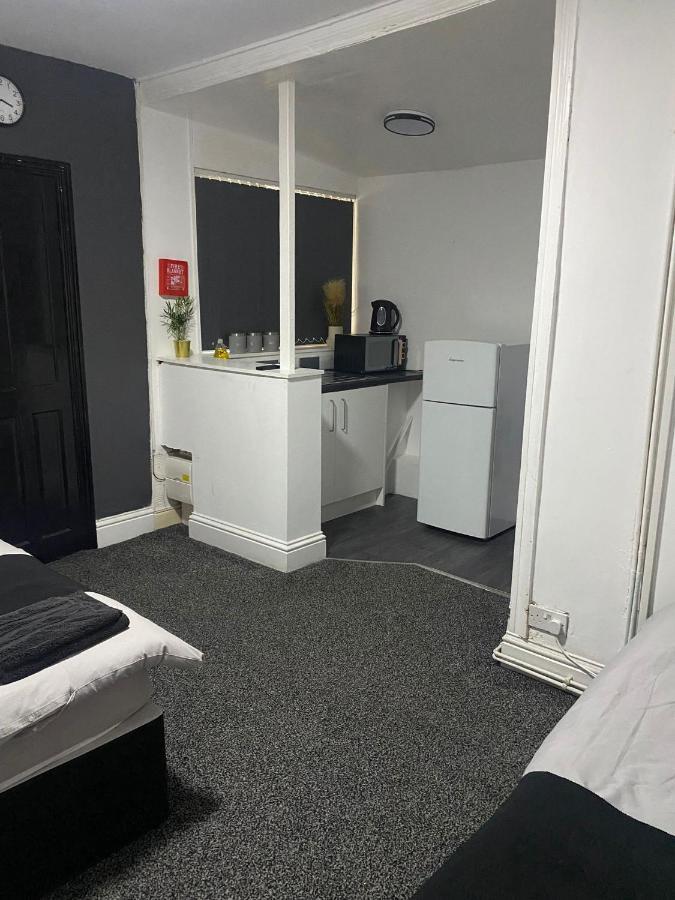 Black Ocean Holiday Apartments แบล็คพูล ภายนอก รูปภาพ